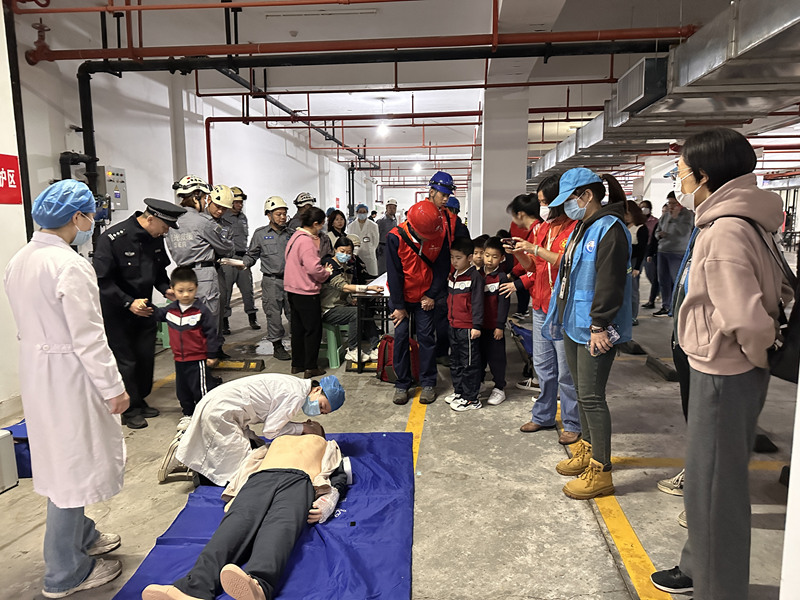 小区物业：从管理到服务的艺术之旅